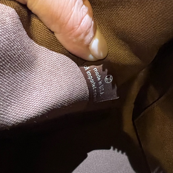 Louis Vuitton Monogram Tivoli PM handbag - Picture 16 of 17